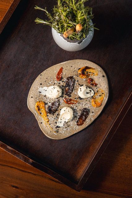 Ju - Maison de cuisine · Restaurant Gastronomique Bonnieux (84) Table été 2026