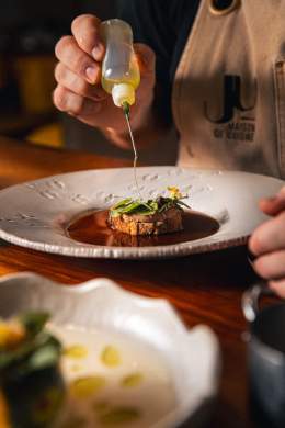 Ju - Maison de cuisine · Restaurant Gastronomique Bonnieux (84)
